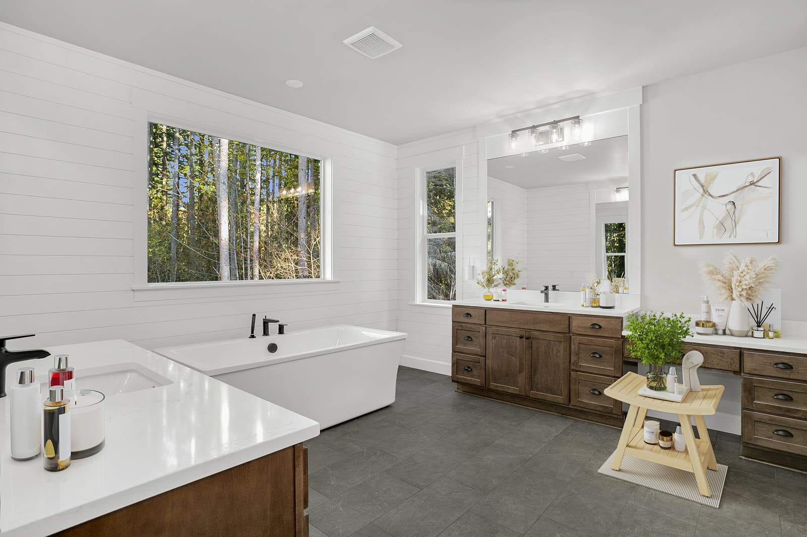 Farmhouse Bathroom